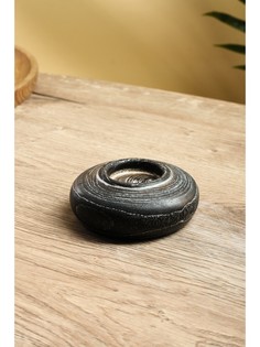 Подсвечник из дерева джати, d 3 см,10х10х4 см, цв. темно-коричневый No Brand