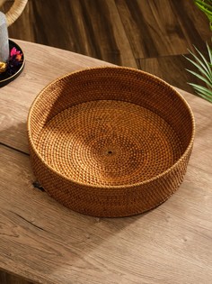 Корзина плетеная ротанг, 30х30х10 см No Brand