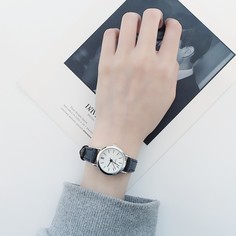 Часы наручные женские, d-2.5 см, серебро No Brand
