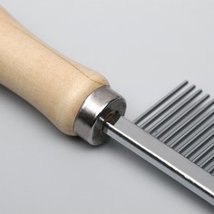 Расческа wood с деревянной ручкой, 17,5 х 3 см Пижон