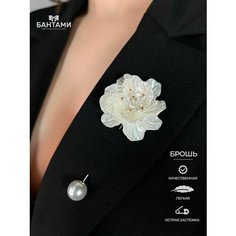Брошь, стразы, искусственный камень, белый/золотой Бантами