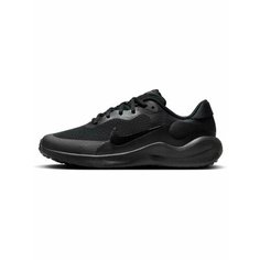 Кроссовки NIKE NIKE REVOLUTION 7 (GS), размер 4.5Y US, черный