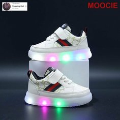 Кроссовки MOOCIE Светодиодная детская спортивная обувь с подсветкой, размер 14.2cm, черная
