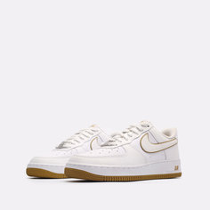 Кроссовки NIKE Air Force 1 07 Low, размер 9,5 US 43 EUR 27,5 CM, белый