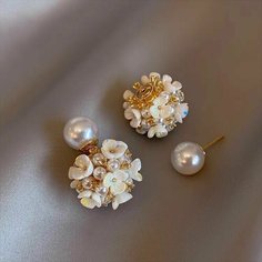 Серьги пусеты, золотой, белый Нет бренда