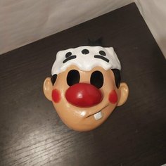 Маска из мультфильма "Шайбу! Шайбу!" (Громила) Нет бренда
