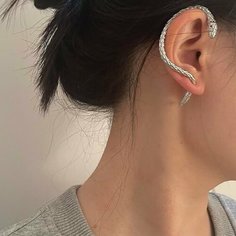 Серьги каффы, серебряный Монинг
