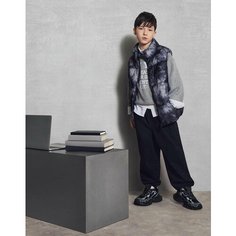 Жилет Gloria Jeans GJ COOL, размер 6-8л/122-128, мультиколор