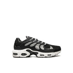 Кроссовки NIKE Air Max Plus, размер 7.5 US, чёрный