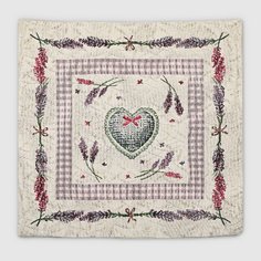 Наволочка Eurotex 44х44 см кремово-фиолетовый (7702-45)