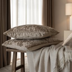 Подушка декоративная Togas Арнас коричневый 50х50 см