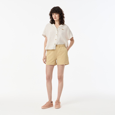 Женские короткие однотонные шорты Lacoste