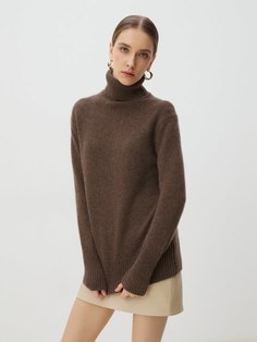 Свитеры и кардиганы Maison David