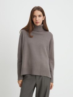 Свитеры и кардиганы Maison David