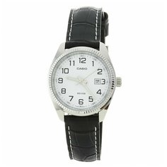 Наручные часы CASIO Collection, хром