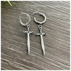 Серьги Starfallshop, фианит, циркон, размер 11 мм, серебристый/черный