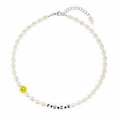 Колье, акрил, шпинель, длина 41 см, черный, белый Без бренда
