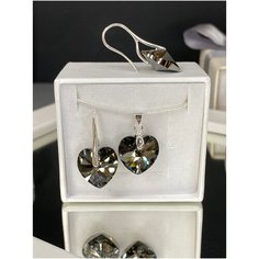Комплект бижутерии Amante crystal: подвеска, серьги, размер колье/цепочки 40 см, серый