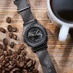 Наручные часы CASIO G-Shock, коричневый