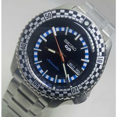 Наручные часы SEIKO, мультиколор