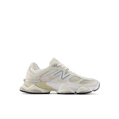 Кроссовки New Balance 9060 Sea Salt Moonbeam, размер 9 US, белый