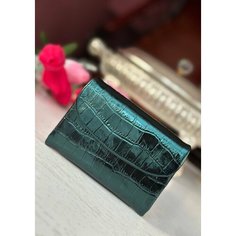 Кошелек LAK, фактура гладкая, глянцевая, зелeный