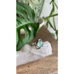 Кольцо True Stones, берилл, размер 17, ширина 9 мм, зелeный