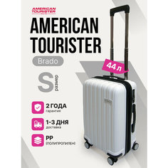 Чемодан American Tourister, 44 л, размер S, белый