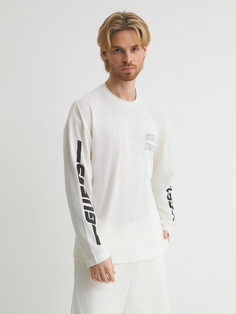 Футболки и майки Guess