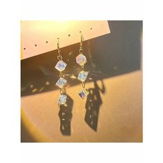 Серьги пусеты, эмаль, кристалл, золотой, бесцветный, белый be Self True Jewel