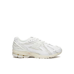 Кроссовки New Balance, размер 45, белый