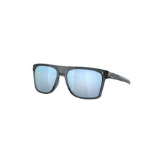 Солнцезащитные очки Oakley
