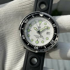 Наручные часы Steeldive, белый, черный