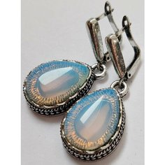 Серьги Fashion jewelry, лунный камень, белый