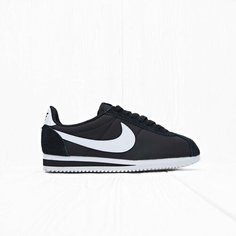 Кроссовки NIKE, размер 4,5 US / 36,5 EU / 23,5 CM, Black/Black/White