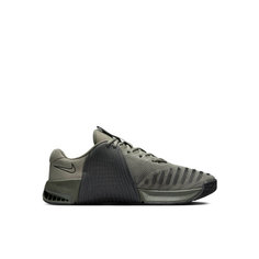 Кроссовки NIKE Metcon 9, размер 8.5 US, хаки/серый