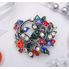 Брошь Queen Fair, стразы, 1 шт., разноцветный