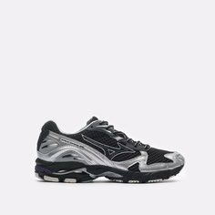 Кроссовки Mizuno Wave Rider 10, размер 9 US, черный