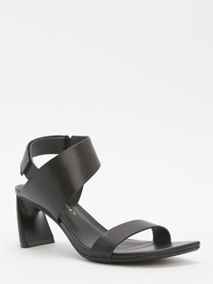 Босоножки United Nude