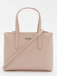 Дорожные и спортивные сумки Calvin Klein