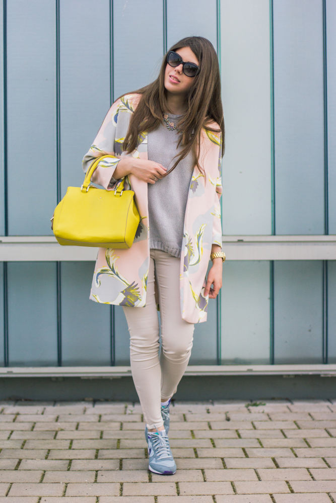 Yellow bag